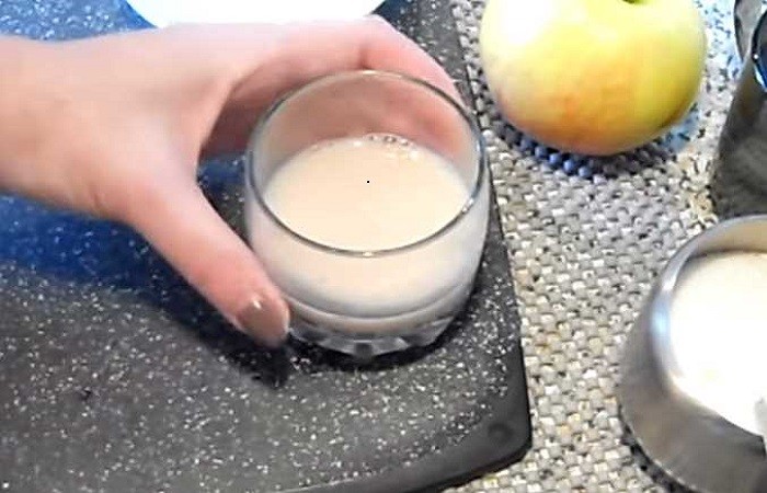 Пышные оладьи на дрожжах и воде, вкусные пошаговые рецепты