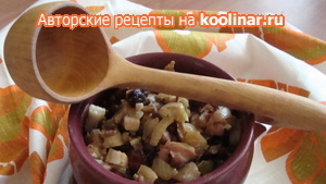 Серый горох с подливкой из национальной кухни Латвии