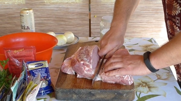Мясной хлеб в духовке. Рецепт пошаговый по-баварски, американски, ГОСТу из фарша курицы, индейки, говядины, свинины от Ольги Матвей, Джейми Оливера