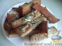 Фото к рецепту: Гренки с чесноком