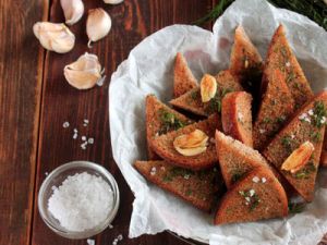 Гренки с чесноком