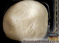 Фото к рецепту: Дрожжевое тесто в хлебопечке
