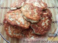 Фото к рецепту: Пряные куриные котлеты с чесноком и зеленью