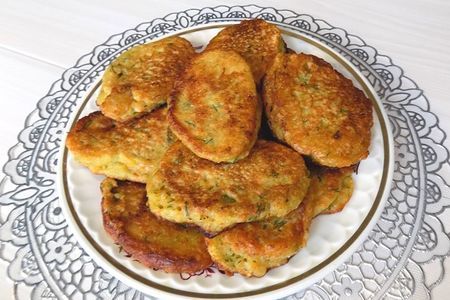 Овощные оладьи из картофеля с морковью