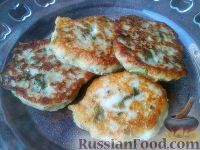 Фото к рецепту: Оладьи из картофеля и кабачков