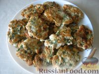 Фото к рецепту: Куриные оладьи с сыром на кефире