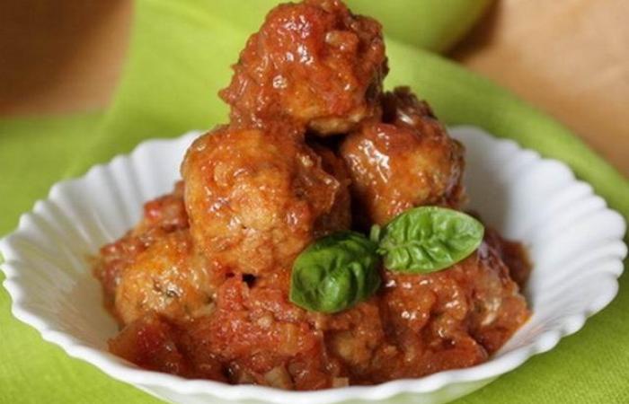 Очень вкусные и нежные тефтели из фарша с рисом этап 9